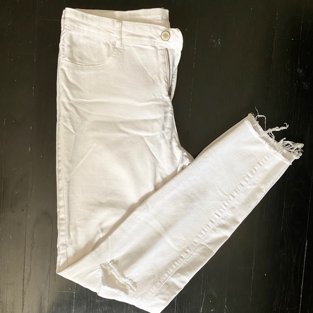 White ripped skinny jeans